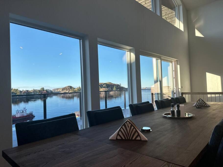 Eksklusiv Rorbu - Havblikk 1 - Batutleie Villa Bekkjarvik Bagian luar foto