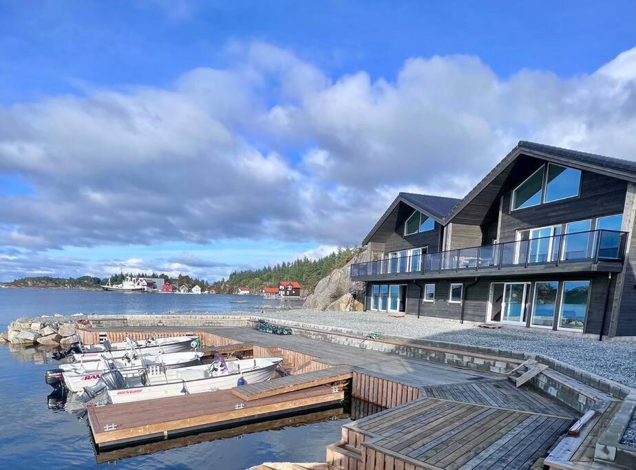 Eksklusiv Rorbu - Havblikk 1 - Batutleie Villa Bekkjarvik Bagian luar foto